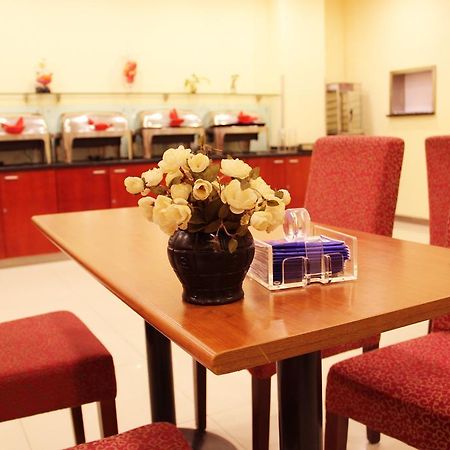 Hanting Express Nanchang Hong Gu Tan Branch ภายนอก รูปภาพ